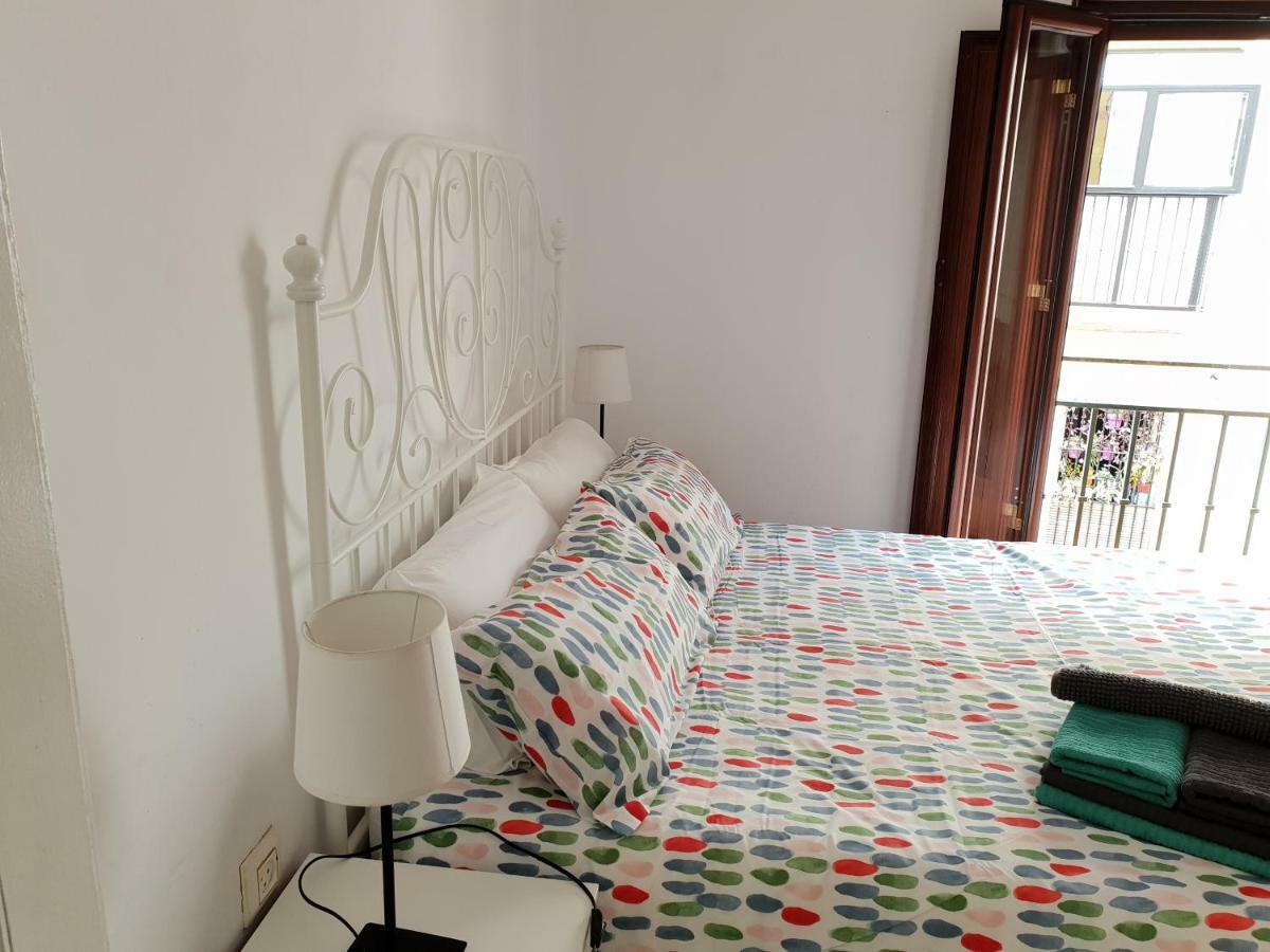 Hispalis San Luis Sevilla Buitenkant foto
